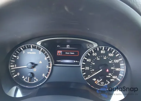 2016 Nissan Altima 2.5 z USA, uszkodzony, nr VIN 1N4AL3AP1GC197493